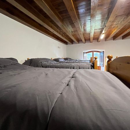 Albergue Pinares - La Casona De Revenga Регумьель-де-ла-Сьерра Экстерьер фото
