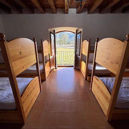 Albergue Pinares - La Casona De Revenga Регумьель-де-ла-Сьерра Экстерьер фото